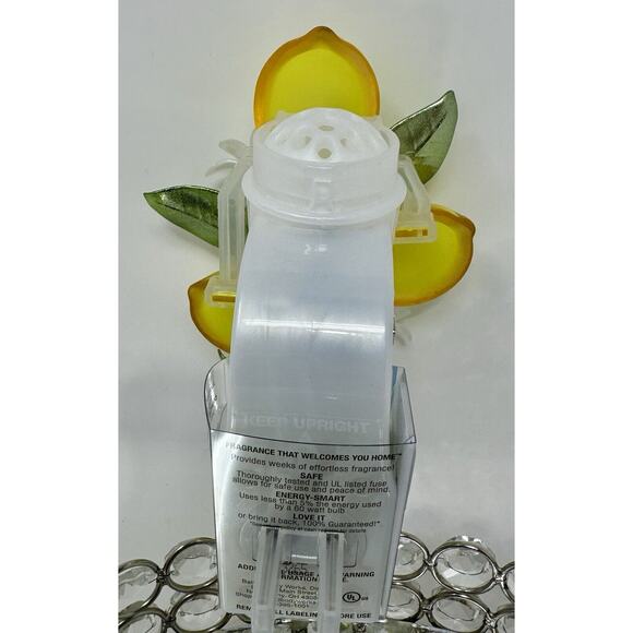 NEW Lemons on Branch SCENT CONTROL Wallflower NIGHTLIGHT Plug Bath & Body Works - Picture 9 of 10